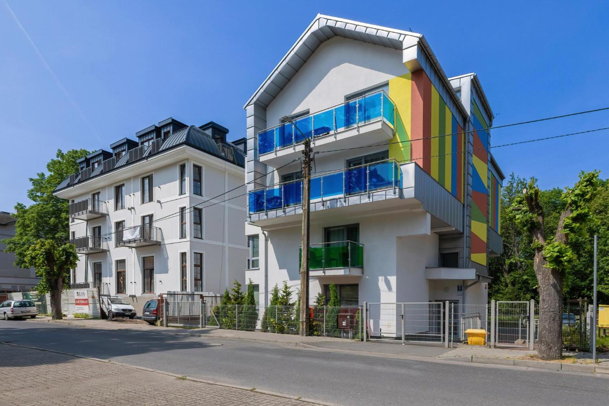 Kolorowe Balkony - Stylowy Apartament Nad Morzem By Noclegi Renters Мендзиздроє Екстер'єр фото