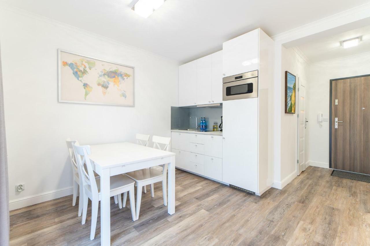 Kolorowe Balkony - Stylowy Apartament Nad Morzem By Noclegi Renters Мендзиздроє Екстер'єр фото